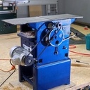 Rénovation d'une vieille dégauchisseuse inconnue.