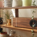 Enceinte en noyer et laiton