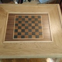 Petite table à jeux