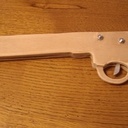 Pistolet arbalète fait de 3 épaisseurs de contre plaqué