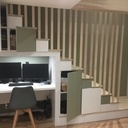 Un escalier-bureau pour mezzanine