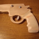 Pistolet arbalète fait de 3 épaisseurs de contre plaqué