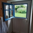 Portes et fenêtres extérieures.