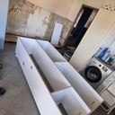 Placard de rangement dans une cuisine.