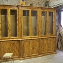 Bibliothèque en bois serpent