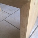 Petite table en frêne