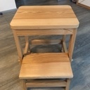 Marche pied escamotable