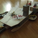 Marre des garages, voici un porte avions!!!