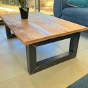 Table basse dans un style insdustriel