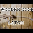 Loquet de porte en bois