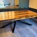 Table à manger industriel en metal et chene massif