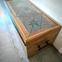 Coffre en noyer et marqueterie