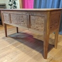 Panneaux en poirier, avec continuité du fil pour les trois panneaux arrière