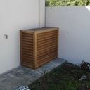 Enjoliveur de compresseur de clim et porte coulissante pool house