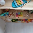 Étagères en épicéa