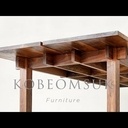 Une table à emboîtements multiples