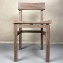 Une première chaise