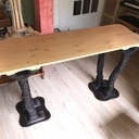 Table à piètement... organique