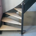 Petit escalier bois-métal