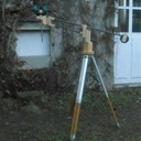 Monture parallélogramme pour jumelles pour la comète Neowise