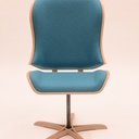 Chaise bois et courbures