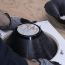 Cadre pour le recyclage de vieux disques en bol!