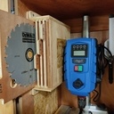 Rangement pour lames de scie circulaire.