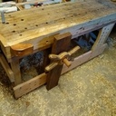 Une presse amovible pour mon établi.