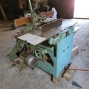 Vide atelier de menuiserie en Isère