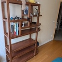 Bibliothèque asymétrique pour ma fille - 1er meuble