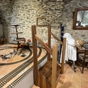 Petit escalier en noyer