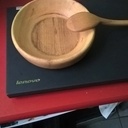 Petit bol en bois massif