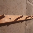 Etagères dans une cave