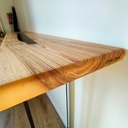 Console frêne et résine.