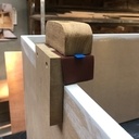 Fil à couper le beurre du menuisier : la cale à poncer les chants sans les arrondir