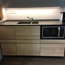 Bloc cuisine, revêtement chêne, plan de travail inox