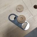 Décapsuleurs coup de pouce