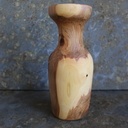 Petit vase en cade pour fleurs séchées