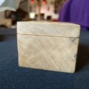 Une petite boite "creusée"