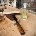 Boîte pour pierre à huile