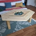 Table basse en palettes avec isolateur électrique