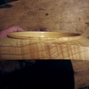 Un vide-poche en frêne