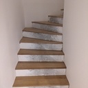 Habillage chêne d'un escalier béton