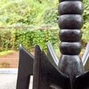 Guéridon monstrueux