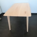 Table de cuisine en frêne..