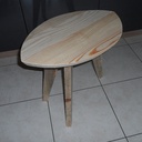 Table d'appoint 3 pieds