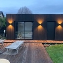 Pool house aménagé avec cave et terrasse