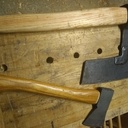 Manches de haches et étuis