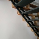 Bibliothèque dans escalier