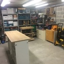 Le rangement des électro portatifs et de la visserie, boulonnerie, colles, etc